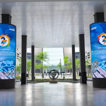 Univ. Mandiri